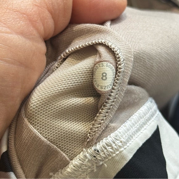 Lululemon energy bra set of two Size 8 checkered black white padded - Picture 8 of 9